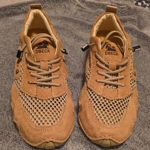 Tan Mesh Men's Shoes